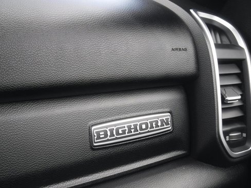Used 2024 RAM 2500 Big Horn image 32