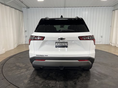 New 2026 Chevrolet Equinox LT w/ Convenience Package II image 7
