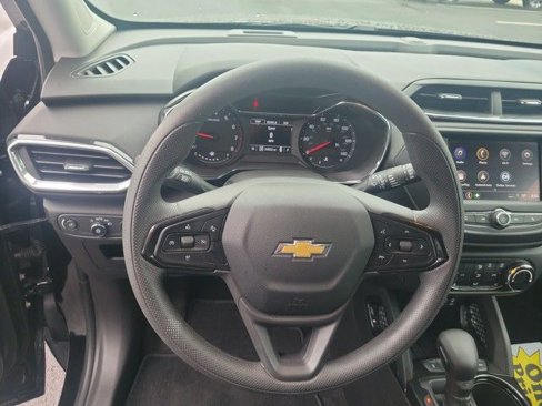 Used 2023 Chevrolet TrailBlazer LT image 18