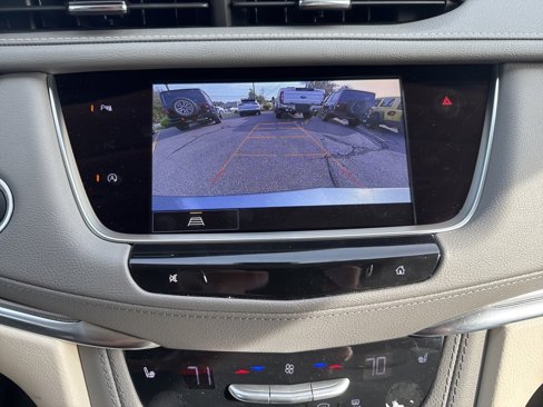 Used 2025 Cadillac XT5 Premium Luxury image 22