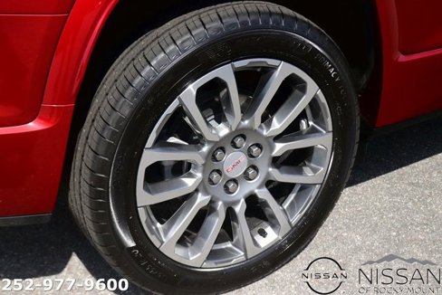 Used 2023 GMC Acadia Denali w/ Denali Ultimate Package image 7