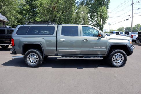 Used 2018 GMC Sierra 2500 Denali w/ Duramax Plus Package image 4