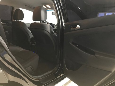 Used 2020 Hyundai Tucson SEL w/ Cargo Package image 18