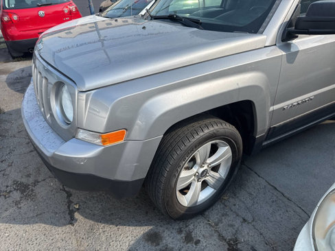 Used 2016 Jeep Patriot Latitude image 5