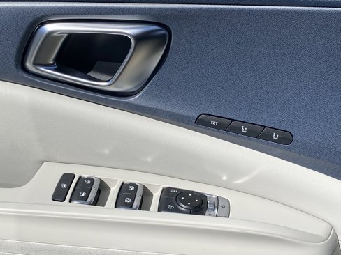 New 2026 Kia Carnival EX image 20