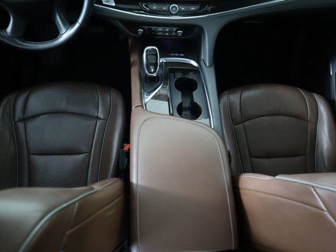 Used 2018 Buick Enclave Avenir w/ Avenir Technology Package image 17