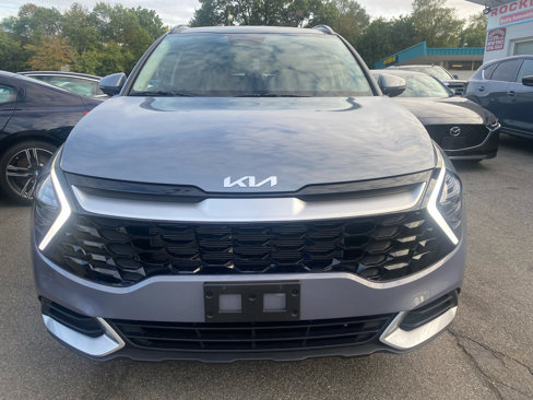 Used 2025 Kia Sportage EX w/ Premium Package image 2