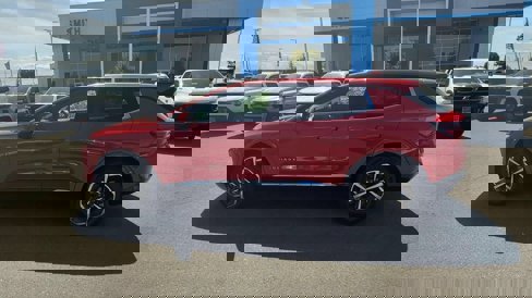 Used 2024 Chevrolet Equinox EV LT image 4