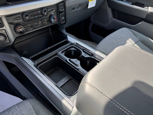 New 2025 Ford F350 XLT image 17
