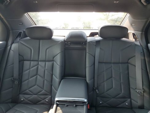 New 2025 BMW 760i xDrive image 36