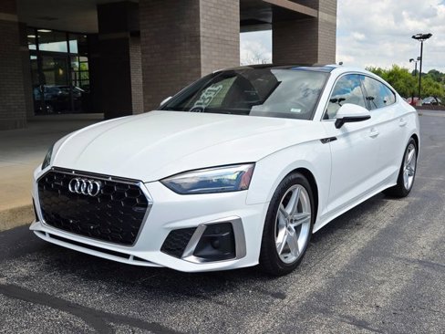 Used 2021 Audi A5 2.0T Premium image 3