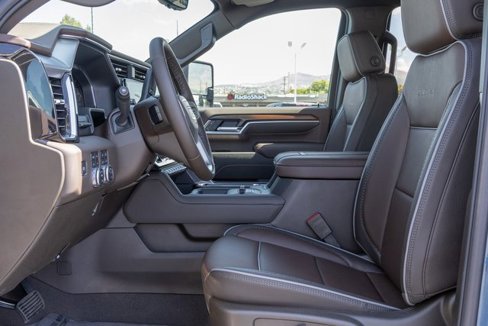 New 2026 GMC Sierra 3500 Denali w/ Denali Reserve Package image 6