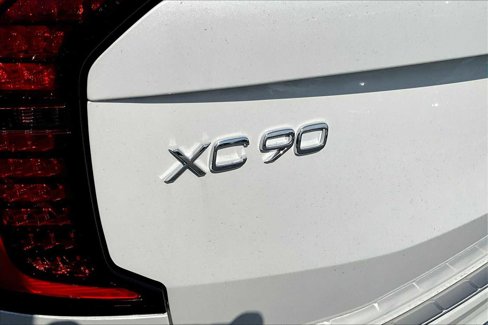 New 2026 Volvo XC90 B5 Core w/ Protection Package Premier image 6