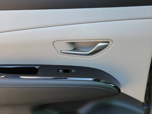 New 2026 Hyundai Tucson Limited image 12