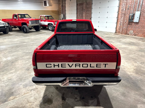 Used 1989 Chevrolet Silverado 1500 2WD Regular Cab image 14