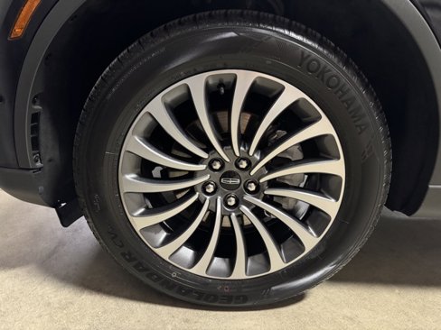 Used 2020 Lincoln Aviator Reserve w/ Equipment Group 201A image 41
