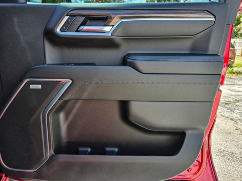 Used 2025 Chevrolet Silverado 1500 RST w/ Dark Appearance Package image 35