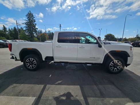 Used 2023 GMC Sierra 3500 AT4 w/ AT4 Premium Plus Package image 4