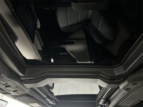 New 2026 GMC Hummer EV SUV image 16
