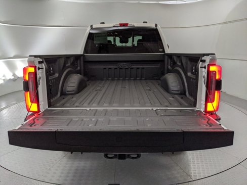 New 2026 Ford F250 Platinum w/ Platinum Plus Package image 24