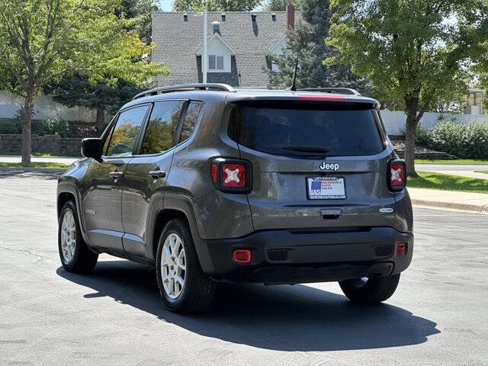 Used 2020 Jeep Renegade Latitude w/ Popular Equipment Group image 7