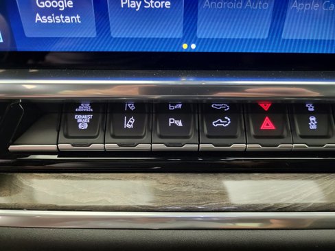 New 2025 Chevrolet Silverado 3500 LTZ w/ LTZ Premium Package image 13