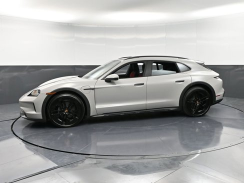 New 2025 Porsche Taycan 4S image 2