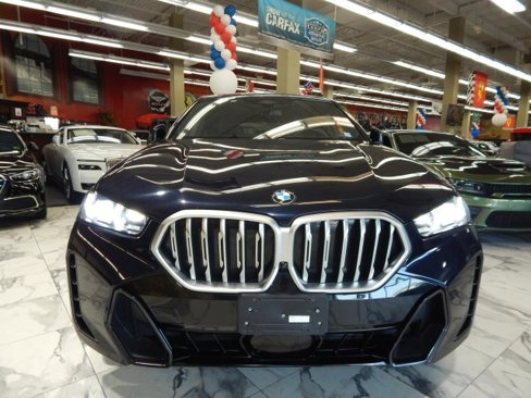 Used 2025 BMW X6 xDrive40i image 2