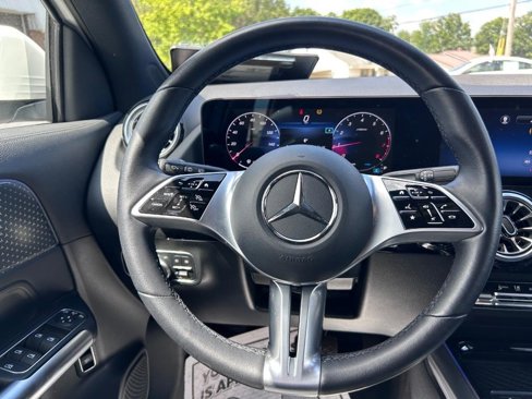 Used 2024 Mercedes-Benz GLA 250 4MATIC image 12