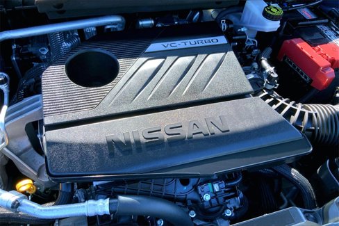 Certified 2025 Nissan Rogue SV image 32