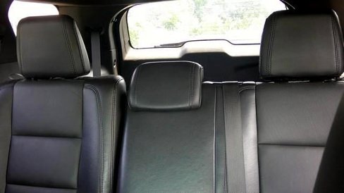 Used 2015 Ford Explorer XLT w/ Equipment Group 202A image 8
