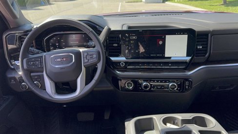 Used 2024 GMC Sierra 1500 Elevation image 12