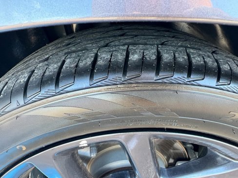 Used 2022 Dodge Challenger GT w/ Blacktop Package image 8
