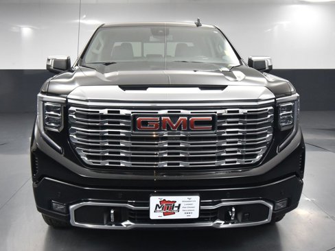 Used 2024 GMC Sierra 1500 Denali image 11