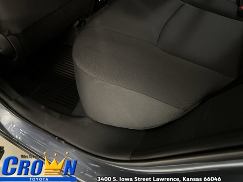 New 2026 Toyota Corolla Cross LE w/ Moonroof Package image 22