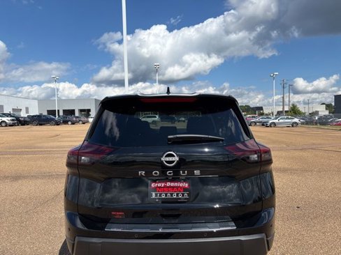 New 2026 Nissan Rogue SV image 3