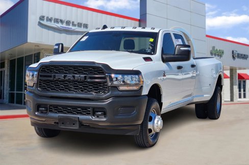 Used 2024 RAM 3500 Tradesman image 2