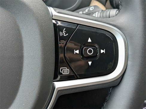 New 2026 Volvo XC60 B5 Plus w/ Climate Package image 29