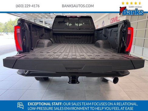 Certified 2024 GMC Sierra 3500 Denali w/ Denali Reserve Package image 11