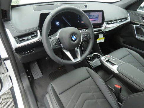 Used 2025 BMW X1 xDrive28i w/ Technology Package image 10