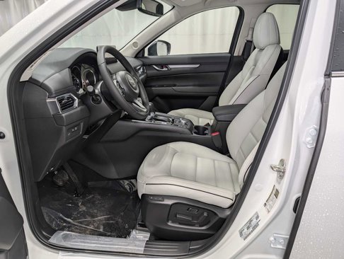 Used 2025 MAZDA CX-5 AWD 2.5 S w/ Preferred Package image 4