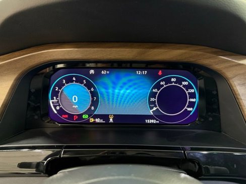 Certified 2025 Volkswagen Atlas SE image 15