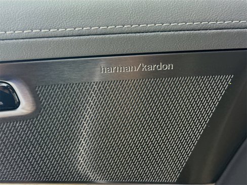 New 2026 Volvo XC90 B6 Plus w/ Protection Package Premier image 19