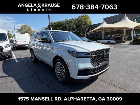 New 2025 Lincoln Navigator Reserve image 1