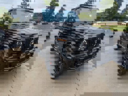New 2025 Mercedes-Benz G 63 AMG 4MATIC image 2