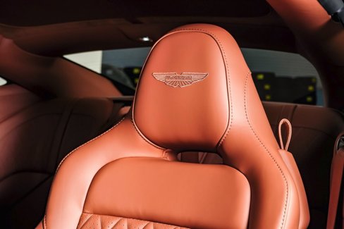 New 2025 Aston Martin DB12 Coupe image 19