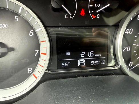 Used 2015 Nissan Sentra SL w/ SL Premium Package image 33