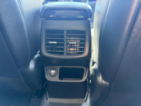 Used 2022 Kia Seltos SX w/ Sunroof Package image 38