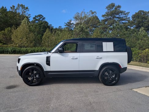 New 2026 Land Rover Defender 110 S image 8