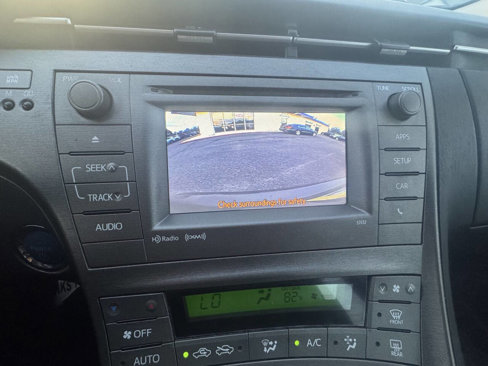 Used 2014 Toyota Prius Three image 16